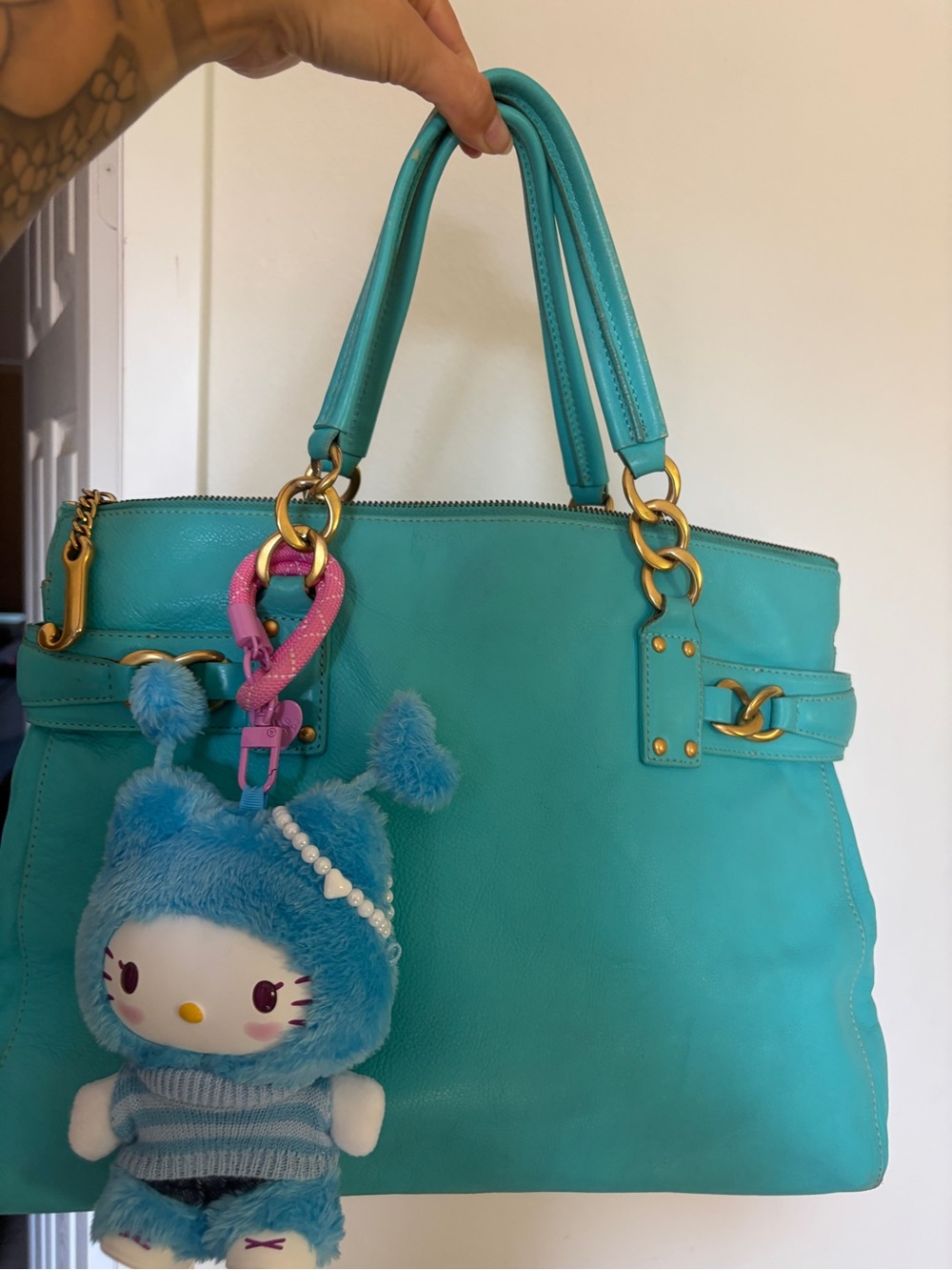 Unique vintage 100% genuine leather juicy couture bag